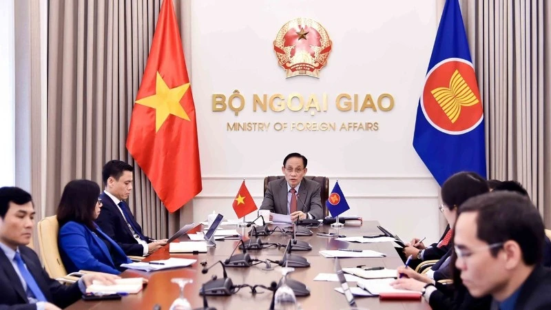 Bộ trưởng Lê Hoài Trung: ASEAN cần đoàn kết, tuân thủ luật pháp quốc tế về Trung Đông