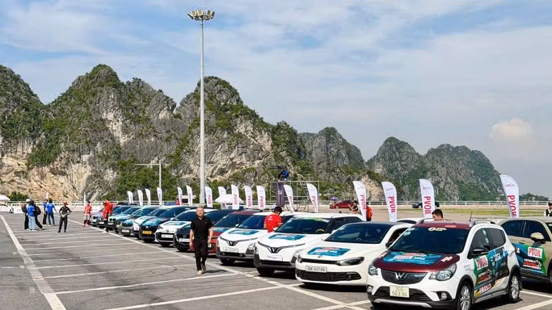 Các tay đua chuyên nghiệp tham gia Giải Đua ô tô Gymkhana vô địch Miền Bắc - PVOIL CUP 2026.