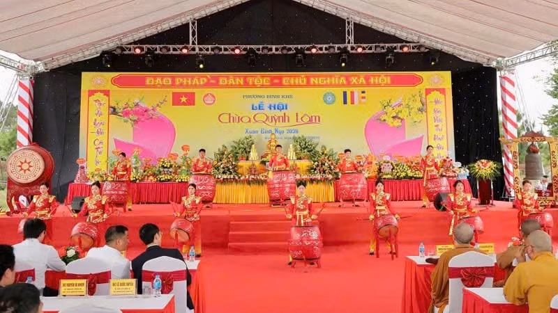 Màn trống khai hội chùa Quỳnh Lâm năm 2026.