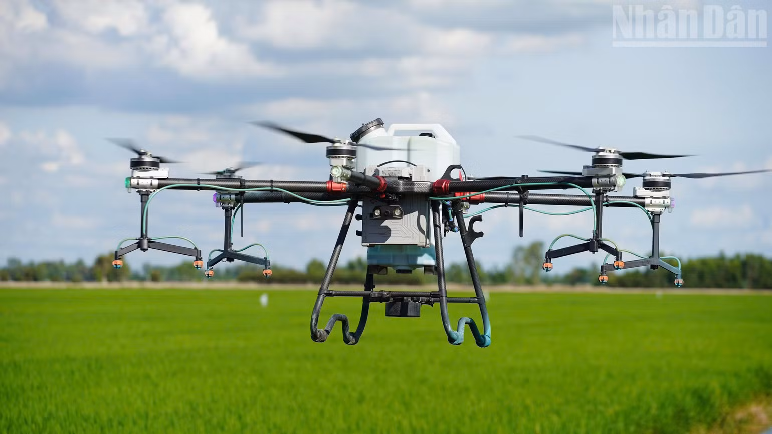 ndo_tr_2uav1788922060633-5027943821757494718-5027943821757494718-59d5451bebe181dac05ea9cb1f44a321.jpg