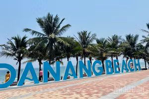 Đà Nẵng tiếp tục là điểm đến được du khách châu Âu tìm kiếm nhiều nhất khi đến Việt Nam năm thứ hai liên tiếp. (Ảnh: VẠN LƯU)