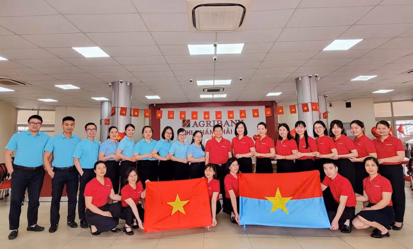 Agribank kỷ niệm 50 năm thống nhất đất nước (30/4/1975 – 30/4/2025)