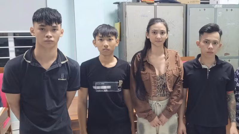 Các đối tượng tại cơ quan điều tra. (Ảnh: Công an cung cấp)