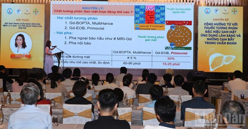 Hội thảo mang đến nhiều kiến thức mới, cập nhật các tiến bộ y học trong chẩn đoán hình ảnh và điều trị bệnh lý gan mật. (Ảnh: ANH ĐÀO)