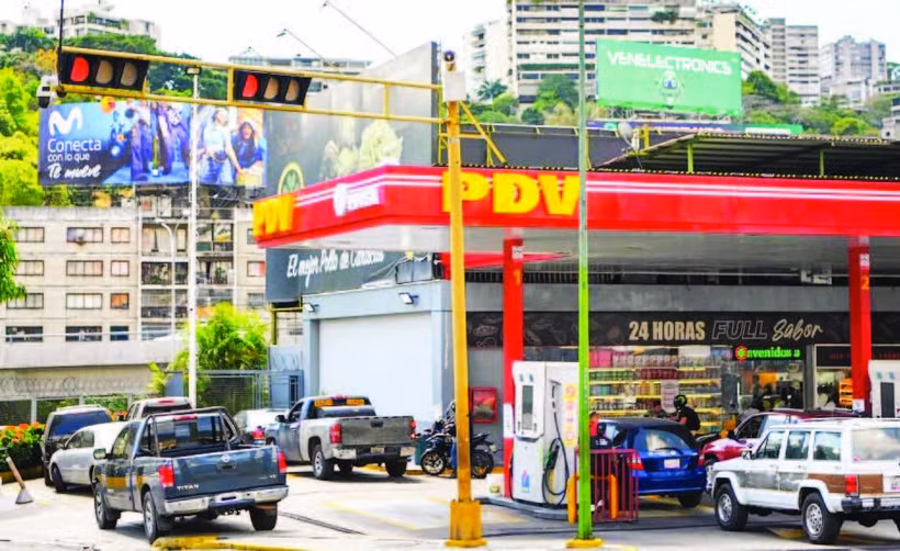 Một trạm xăng tại Caracas, Venezuela. (Ảnh: TÂN HOA XÃ)