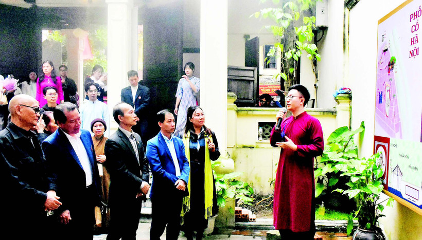 Không gian kể chuyện đình Kim Ngân vừa ra mắt công chúng.