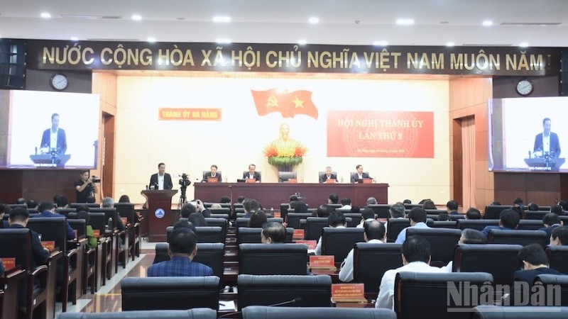 Toàn cảnh hội nghị Thành ủy Đà Nẵng lần thứ 2. (Ảnh: ANH ĐÀO)