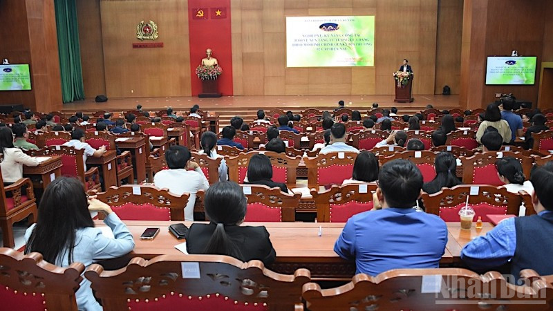 Quang cảnh hội nghị. (Ảnh: ANH ĐÀO)