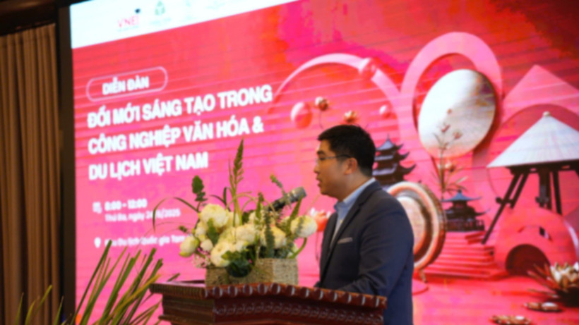 TS Nguyễn Trung Dũng - Chủ tịch VNEI phát biểu khai mạc.