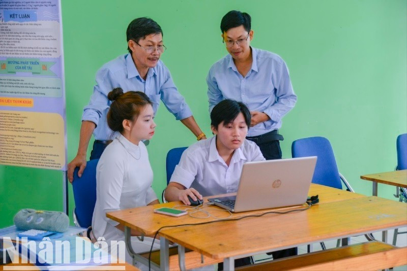 Các thí sinh xuất sắc tham gia tranh tài tại Vòng thi khu vực Hội thi Tin học trẻ toàn quốc lần thứ 31, năm 2025. (Ảnh: ANH ĐÀO)