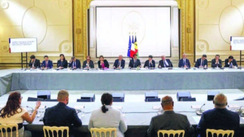 Tổng thống Pháp E.Macron dự cuộc họp với các đại diện của New Caledonia tại Điện Elysee ở Paris.