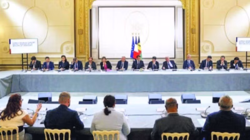 Tổng thống Pháp E.Macron dự cuộc họp với các đại diện của New Caledonia tại Điện Elysee ở Paris.