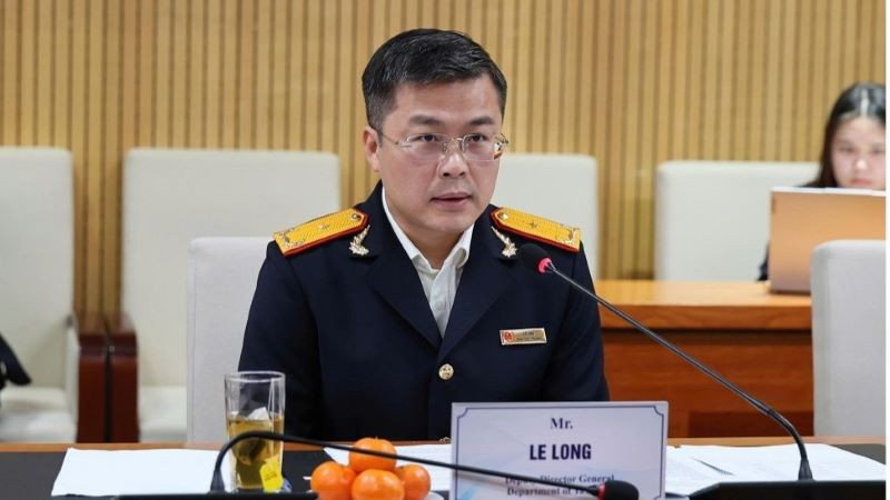 Phó Cục trưởng Cục Thuế Lê Long tại buổi làm việc.