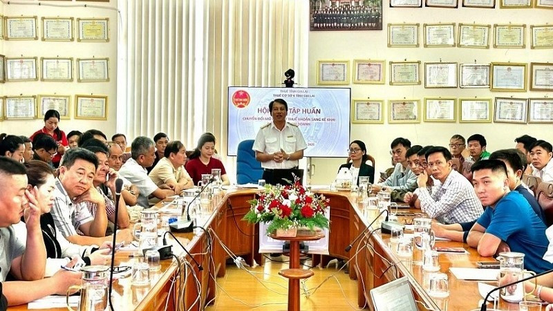 Thuế cơ sở 6 tỉnh Gia Lai tổ chức Hội nghị tập huấn chuyển đổi mô hình từ thuế khoán sang kê khai đối với hộ kinh doanh trên địa bàn 17 xã, phường