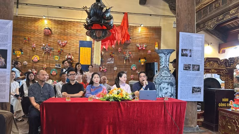 Quang cảnh tọa đàm.