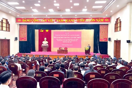 Hội nghị hiệp thương lần thứ nhất thỏa thuận về cơ cấu, thành phần, số lượng người được giới thiệu ứng cử đại biểu Quốc hội khóa XVI tại Ninh Bình.