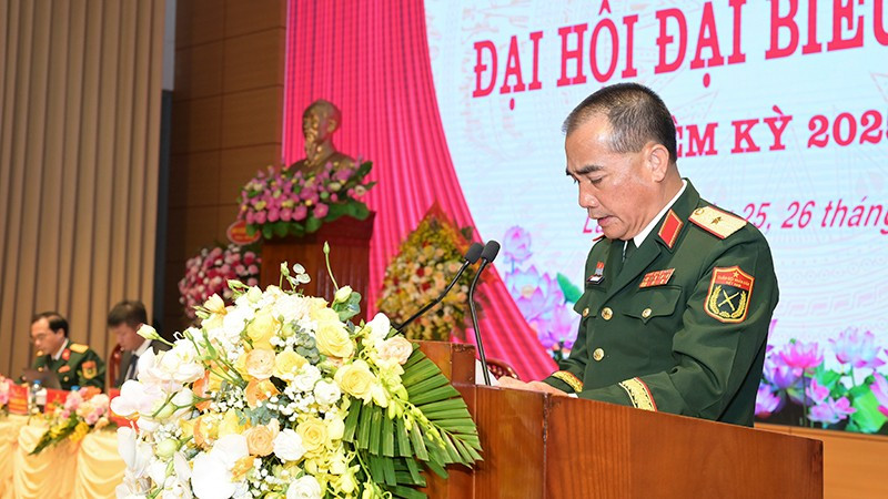 Thiếu tướng Nguyễn Đăng Khải, Phó Tư lệnh, Tham mưu trưởng Quân khu 2 phát biểu. hai-1529.jpg