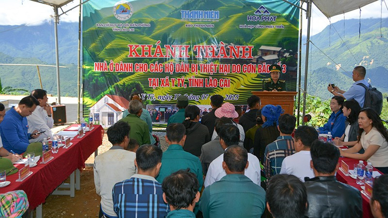 Đại tá Trần Quang Tùng, Chính ủy Ban Chỉ huy Bộ đội Biên phòng tỉnh Lào Cai phát biểu. 1.jpg