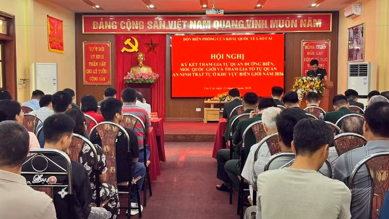 Quang cảnh hội nghị ký kết tự quản đường biên, mốc quốc giới.