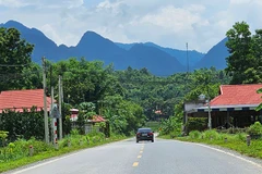 Hạ tầng giao thông, truyền tải điện, viễn thông vươn tới vùng thượng du Thanh Hóa.