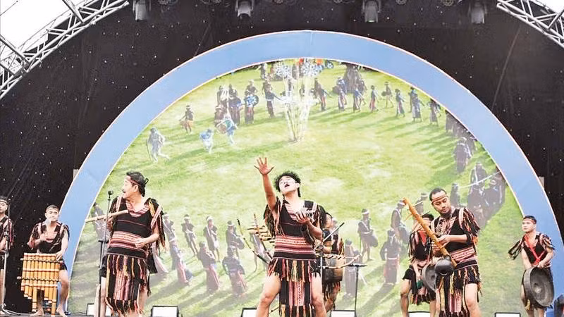 Giới thiệu nét đẹp văn hóa Gia Lai tại Hà Nội.