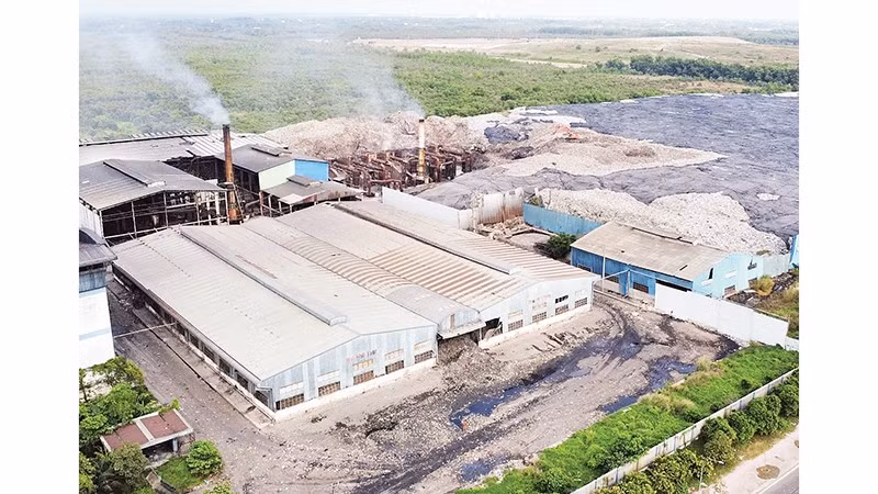 Nhà máy xử lý rác Tâm Sinh Nghĩa đặt tại khu vực huyện Củ Chi (cũ). 