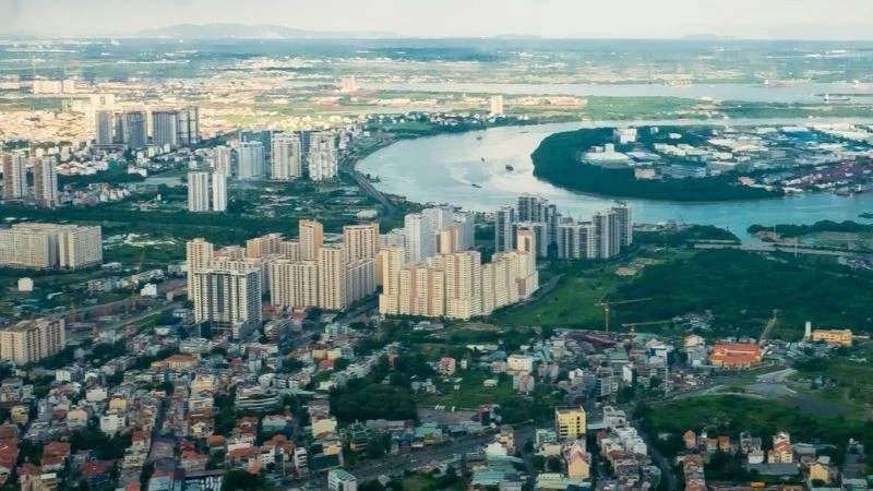 Thị trường căn hộ cao cấp TP.HCM quý I/2026: Cung mới 1.338 căn, tiêu thụ mạnh từ các dự án lớn