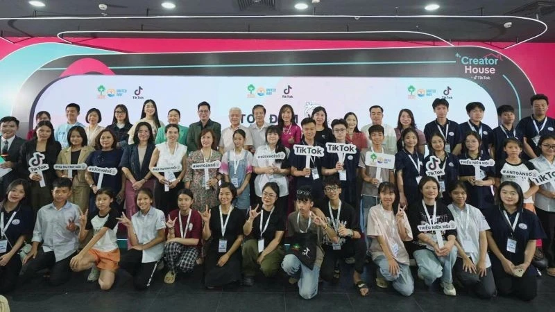 Các bạn trẻ trong một tọa đàm về an toàn số, an toàn trên không gian mạng tổ chức hồi tháng 5/2025. (Ảnh: PV)