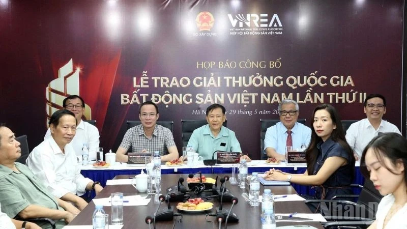Giải thưởng Bất động sản Quốc gia lần II: Định hướng phát triển bền vững