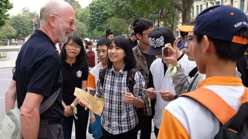 Du lịch Việt Nam quý I/2026: Khách quốc tế tăng mạnh, xuất cảnh giảm sâu