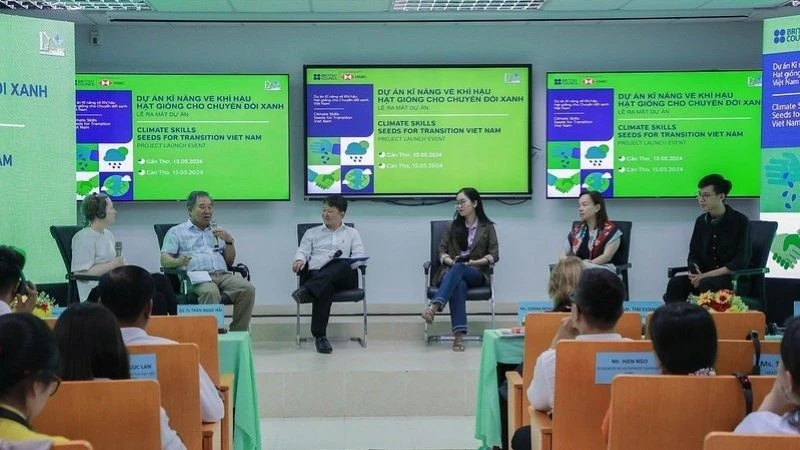 Hội đồng Anh hợp tác với Việt Nam thúc đẩy chuyển đổi xanh cho thanh niên Đồng bằng sông Cửu Long