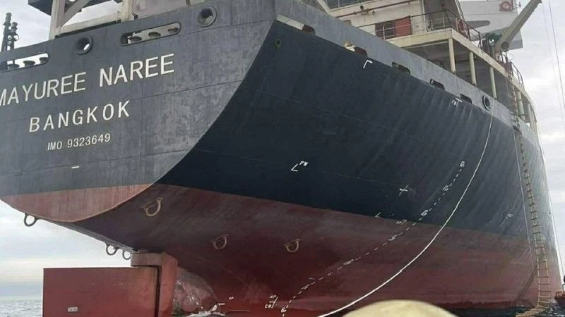 Tàu Thái Lan bị tấn công ở eo biển Hormuz, Iran cảnh báo mục tiêu dầu mỏ