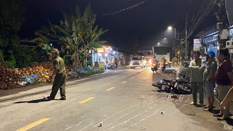 Vụ tai nạn giao thông khiến 1 người chết ở khu phố Long Hòa A, xã Đạo Thạnh, tỉnh Đồng Tháp.