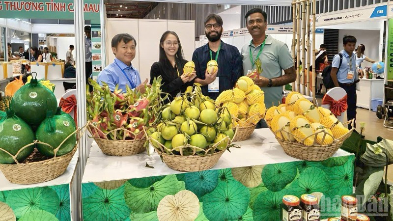 Hợp tác xã Thiên Phúc trưng bày, giới thiệu sản phẩm đến du khách.