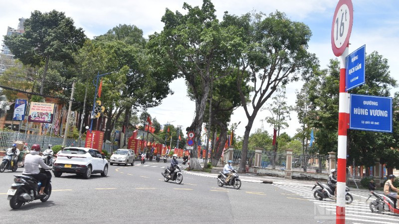 Đoạn đường Rạch Gầm giáp với đường Hùng Vương sẽ cấm lưu thông để phục vụ Đại hội.