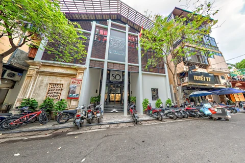 Trung tâm giao lưu văn hóa phố cổ Hà Nội số 50 Đào Duy Từ sẽ chính thức áp dụng thu phí tham quan thông qua hình thức vé điện tử ngày 19/1 tới đây.