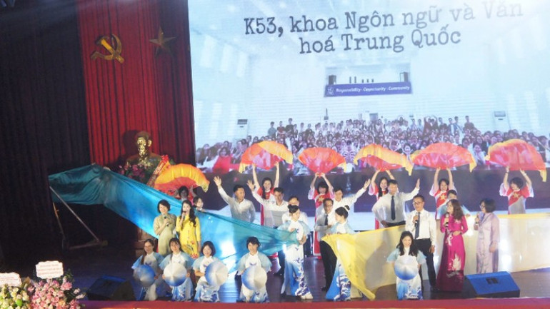 K53 Fakulteten för kinesiska språket och kulturen, scenkonst. gen-h-z7228195033553-c3befbac92cc52e1beb2adc53b9f0e13-6248.jpg