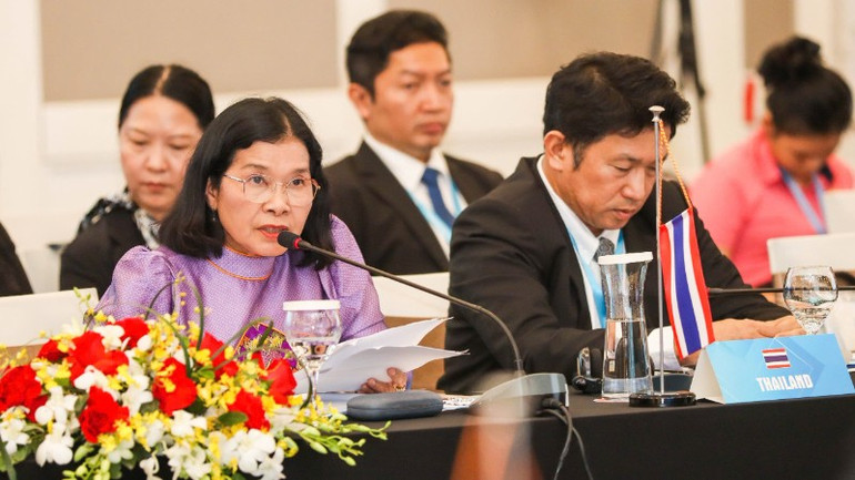 Bà Wanida Phansa-ard - Thứ trưởng Bộ Thể thao và Du lịch Thái Lan - khẳng định: Thái Lan luôn coi thể thao là một trụ cột phát triển xã hội. gen-h-z7123210596603-363b93a2cc31e2b9bd100d6124c33a78-9354.jpg