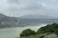 Toàn cảnh công trường dự án Nhà máy Thủy điện Hòa Bình mở rộng. (Ảnh: TRUNG HƯNG)