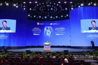 Bộ trưởng Công an Lương Tam Quang phát biểu bế mạc Lễ mở ký Công ước Hà Nội. (Ảnh: THỦY NGUYÊN)