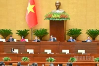 Quang cảnh phiên họp của Quốc hội sáng 11/12. (Ảnh: DUY LINH)