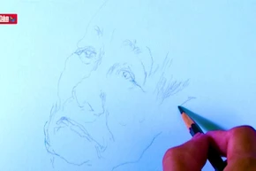 Chuyện người vẽ chân dung mẹ Việt Nam anh hùng