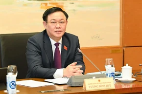 Chủ tịch Quốc hội Vương Đình Huệ phát biểu tại phiên thảo luận tổ. (Ảnh: DUY LINH).