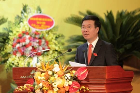 Đồng chí Võ Văn Thưởng, Ủy viên Bộ Chính trị, Bí thư T.Ư Đảng, Trưởng Ban Tuyên giáo T.Ư phát biểu chỉ đạo Đại hội.