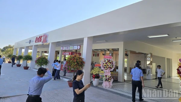 Trạm dừng nghỉ Km205+092 trên tuyến cao tốc Vĩnh Hảo-Phan Thiết.