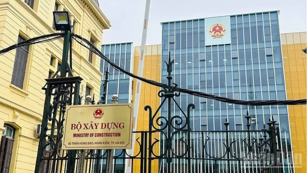 Tổng công ty Đầu tư phát triển nhà và đô thị, Tổng công ty Xi-măng Việt Nam, Tổng công ty Bảo đảm an toàn hàng hải Việt Nam và Công ty Trách nhiệm hữu hạn một thành viên Thông tin điện tử hàng hải Việt Nam là 4 doanh nghiệp trọng điểm sẽ do Bộ Xây dựng giám sát năm 2026.