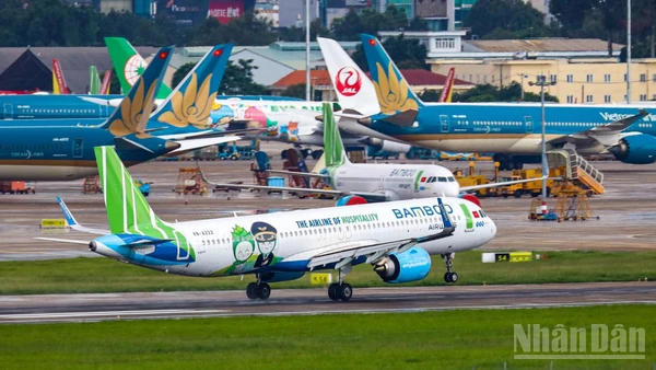 Bamboo Airways là hãng hàng không có số chuyến bay cất/hạ cánh đúng giờ nhất trong năm 2025.