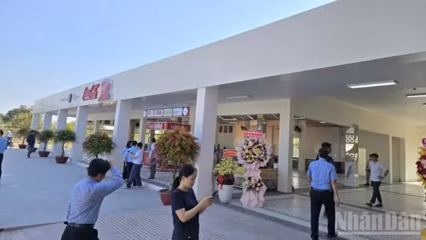 Trạm dừng nghỉ Km205+092 trên tuyến cao tốc Vĩnh Hảo-Phan Thiết.