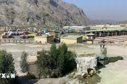 Cửa khẩu Torkham ở biên giới Pakistan-Afghanistan. (Ảnh: THX/TTXVN)