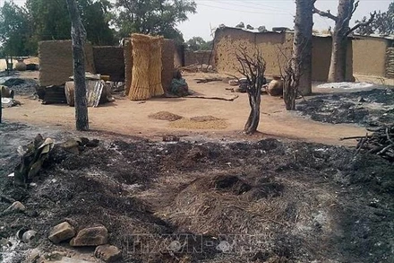 Hiện trường một vụ tấn công tại làng Kawuri, bang Borno, Nigeria. (Ảnh tư liệu: TTXVN)